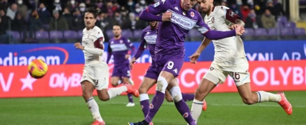 Фиорентина победи с 4:0 при домакинството си на Салернитана bet365