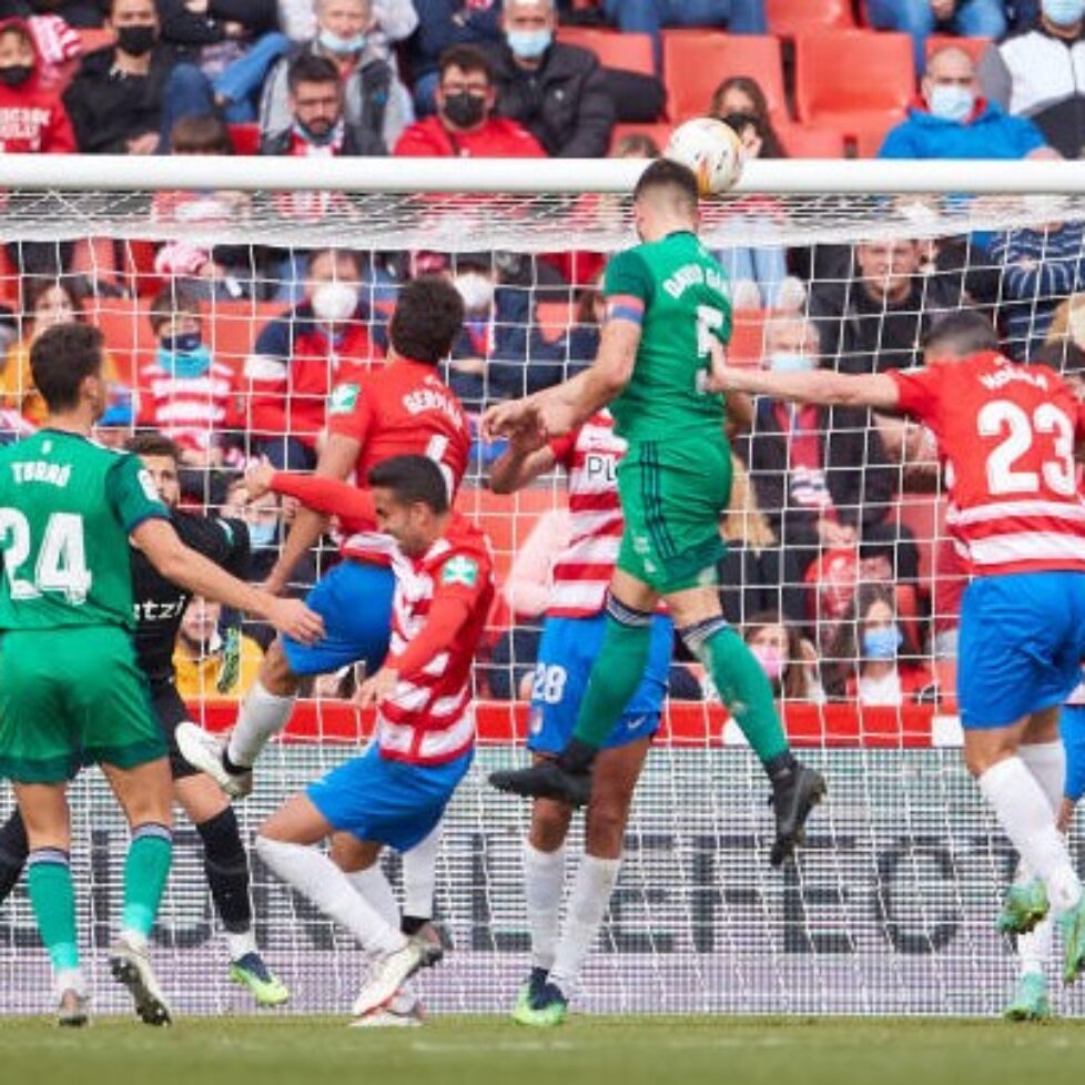 Осасуна спечели с 2:0 гостуването си на Гранада bet365