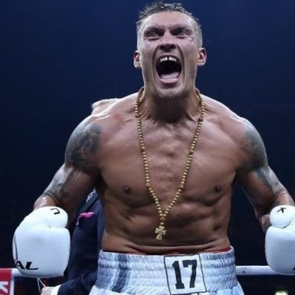 Александър Усик обеща да отнеме и пояса във версия WBC от британеца Тайсън Фюри bet365