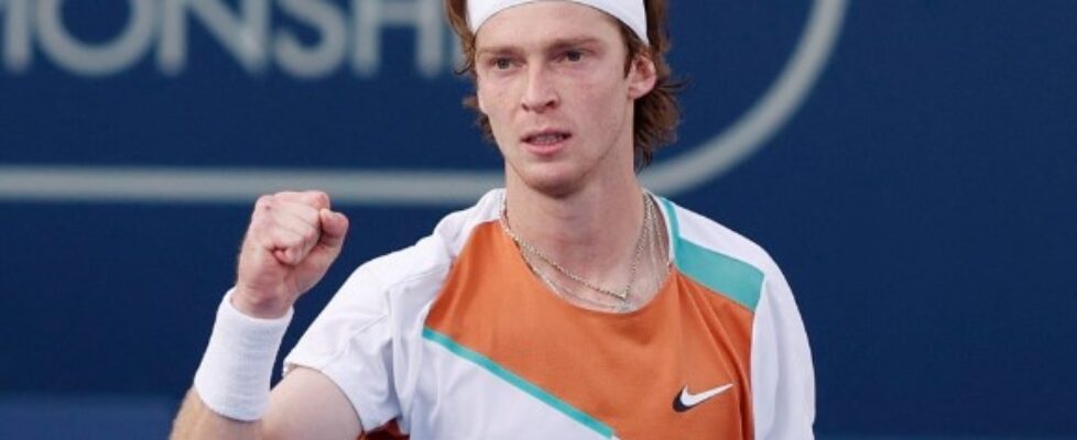 Андрей Рубльов се класира за втора поредна година за полуфиналите в Дубай bet365