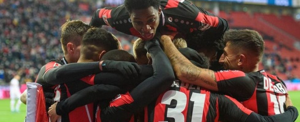 Байер (Леверкузен) победи с 4:2 Щутгарт bet365