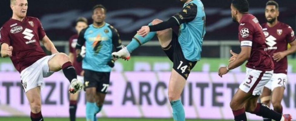 Венеция победи с 2:1 при гостуването си на Торино bet365