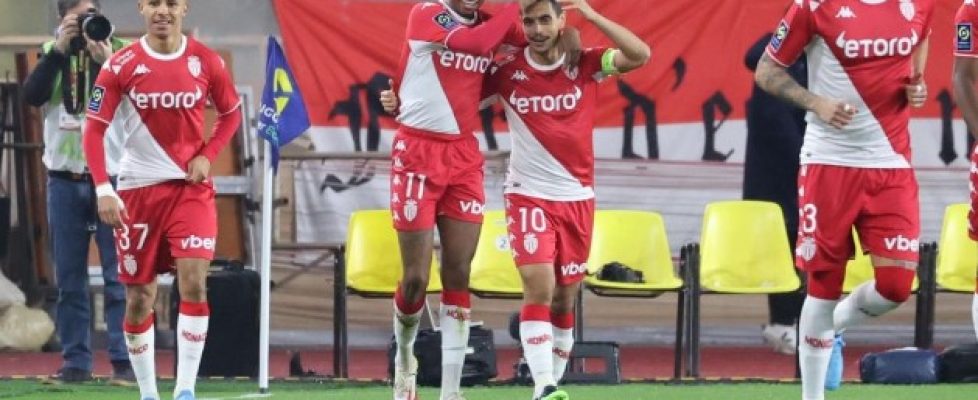 Монако победи с 2:0 Лион bet365