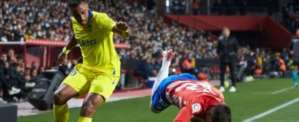 Гранада и Кадис завършиха 0:0 bet365