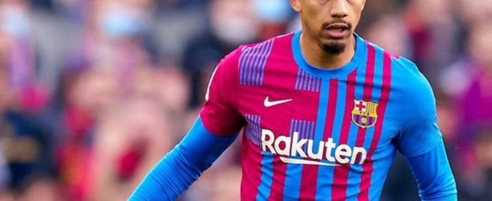 Роналд Араухо остава в Барселона с договор до 2026 година bet365