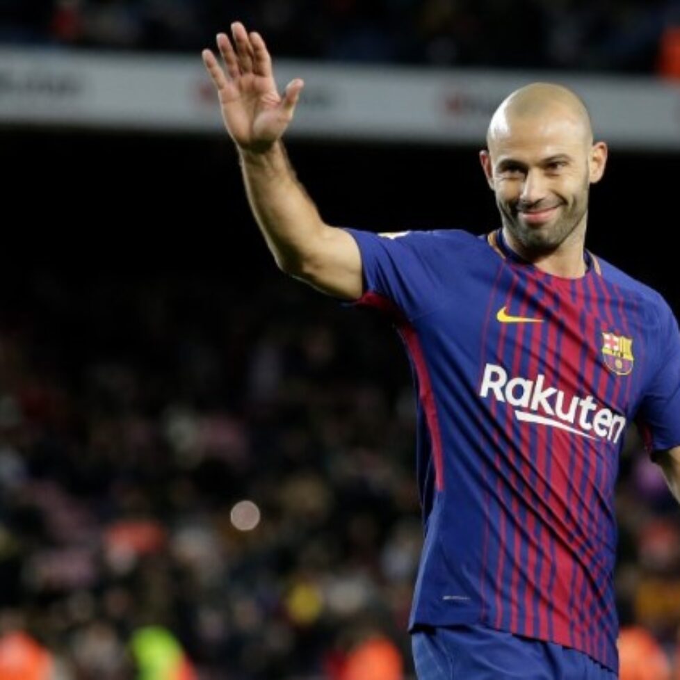 Барселона обмисля да привлече обратно Хавиер Масчерано bet365
