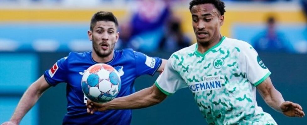 Хофенхайм и Гройтер Фюрт завършиха при резултат 0:0 bet365