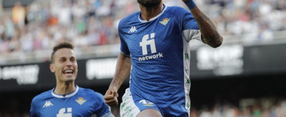 Бетис победи с 3:0 Валенсия bet365