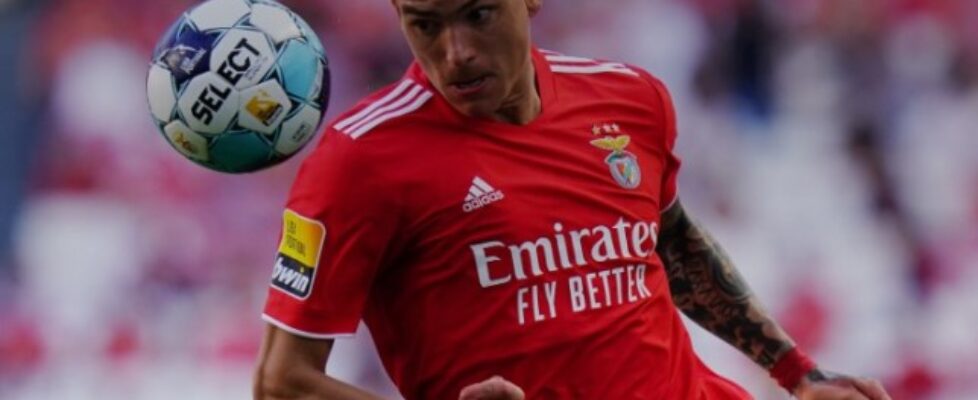 Атлетико Мадрид работи по трансфера на Дарвин Нунес bet365