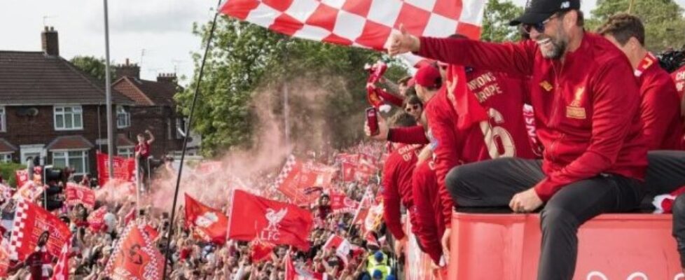 Ливърпул отпразнува страхотния си сезон със специален парад bet365