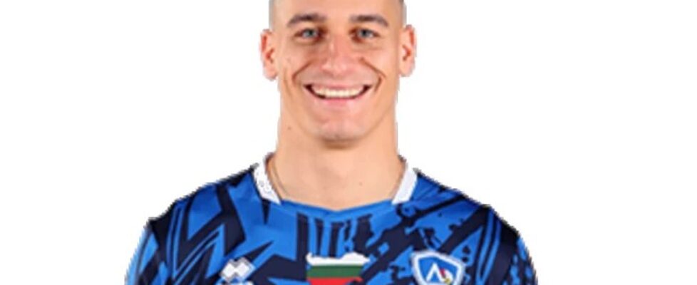 Гордан Люцканов ще играе през новия сезон в италианския отбор Уау Грийн Хаус bet365