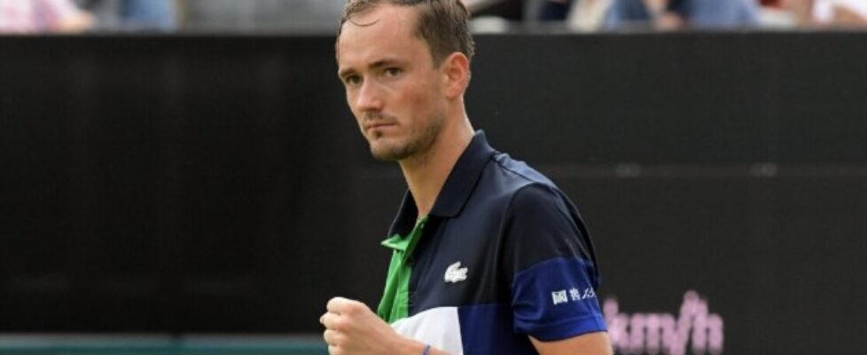 Даниил Медведев се класира за финала на турнира в Хертогенбош bet365