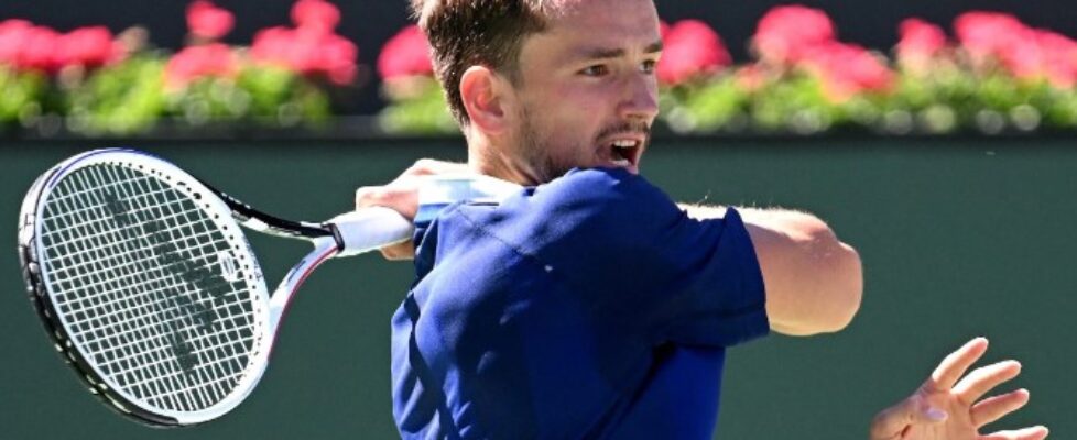 Даниил Медведев се класира за полуфиналите на турнира в Хертогенбош bet365