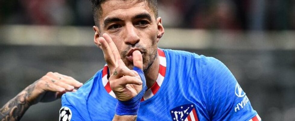 Ривър Плейт е започнал преговори с Луис Суарес bet365