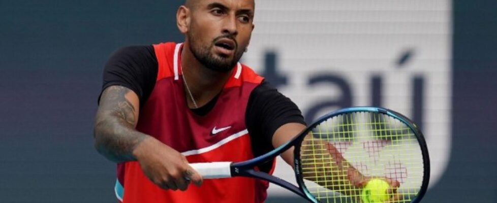 Ник Кириос се класира за втория кръг на турнира в германския град Хале bet365