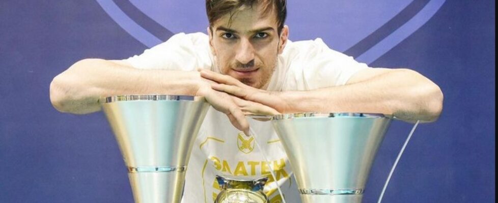 Хебър (Пазарджик) благодари на национала Николай Къртев bet365