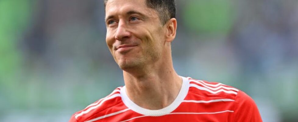 Манчестър Юнайтед може да се включи в битката за Роберт Левандовски bet365