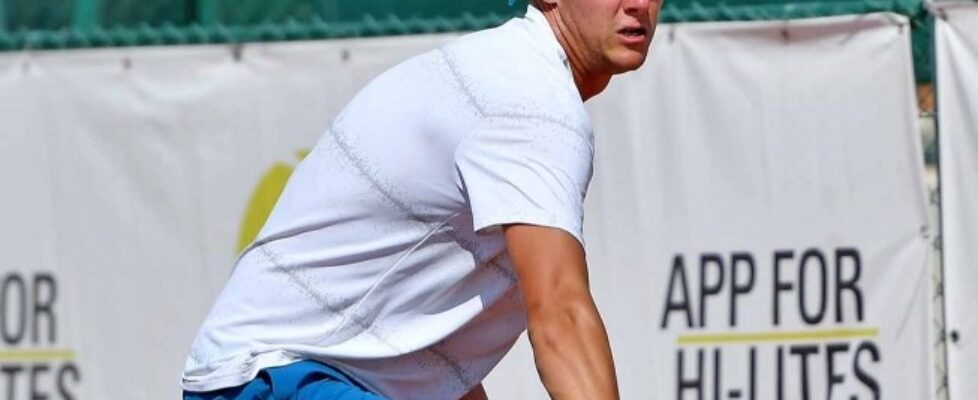Александър Лазаров се класира за четвъртфиналите на турнира в Тбилиси bet365