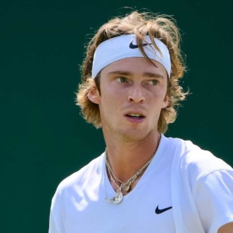 Андрей Рубльов стартира с победа на турнира в Хамбург bet365