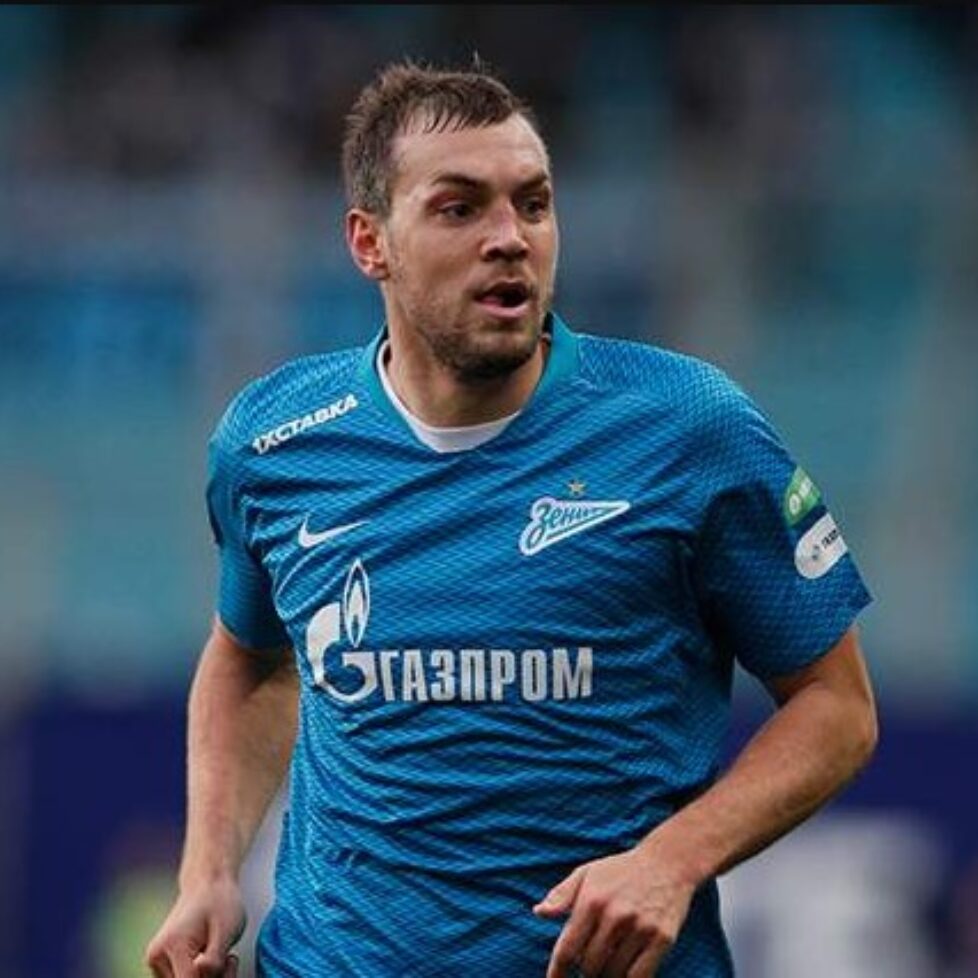 Артьом Дзюба започна тренировки с Рубин bet365