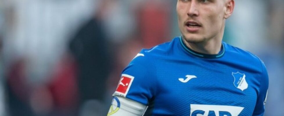 Шефовете на Байерн (Мюнхен) обмислят да отправят оферта за Давид Раум bet365