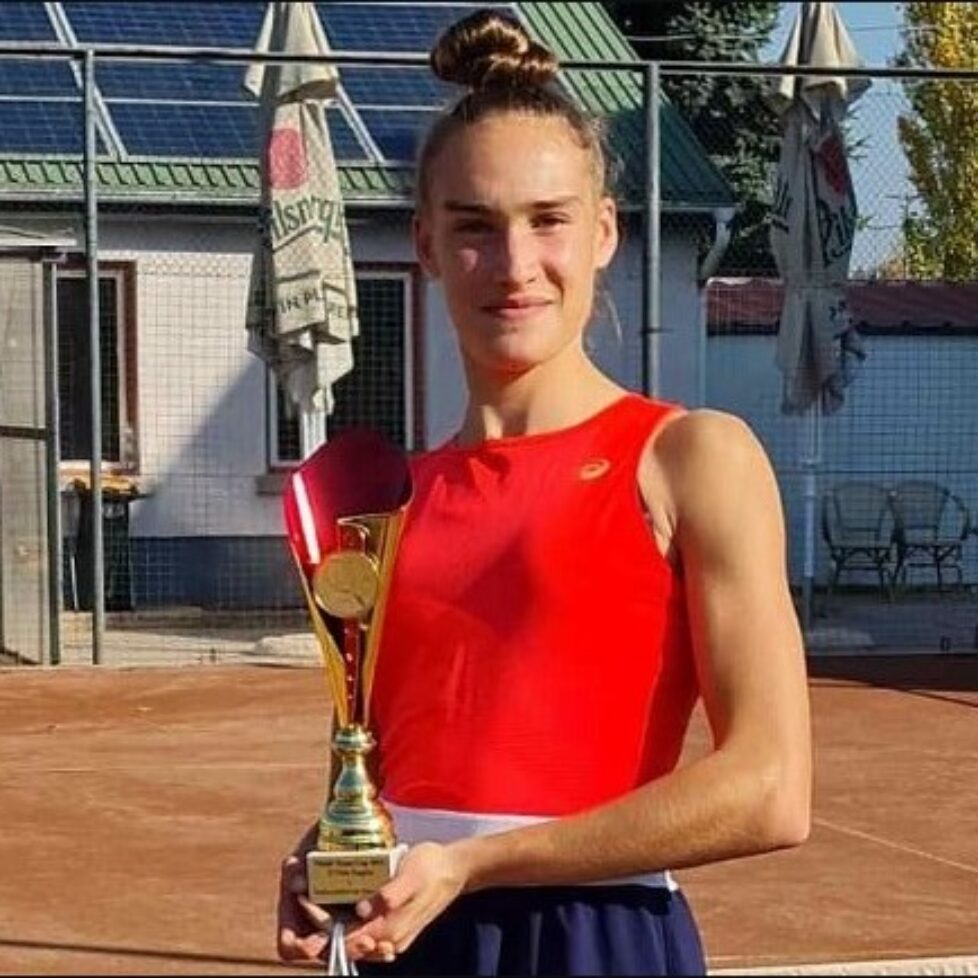Денислава Глушкова ще играе срещу американка Кавия Лопес bet365