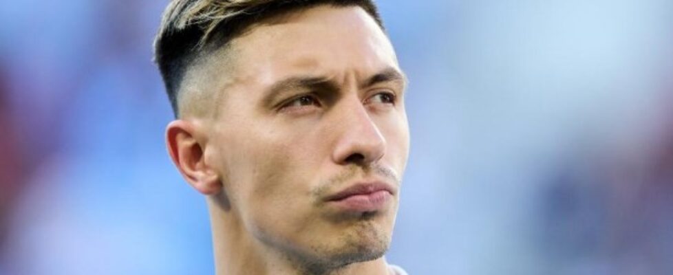 Манчестър Юнайтед е отправил втора оферта за Лисандро Мартинес bet365