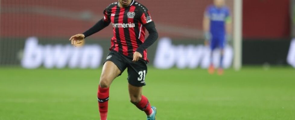 Амин Адли ще бъде извън игра поне до края на следващия месец bet365