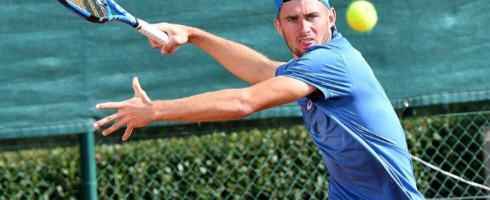Габриел Донев отпадна на четвъртфиналите на турнира по тенис в Пирот bet365