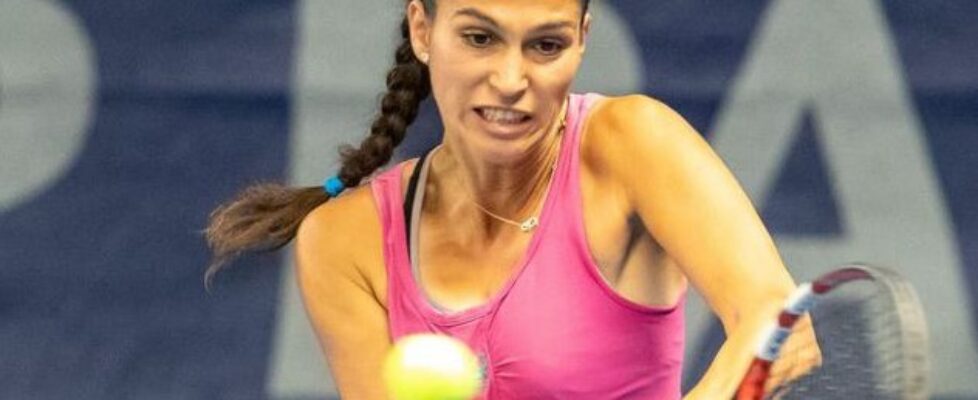 Изабелла Шиникова се класира за втория кръг на квалификациите в Токио bet365