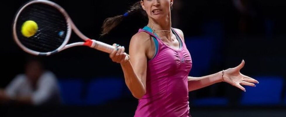Изабелла Шиникова ще срещне поставената под номер 6 Каролина Плишкова bet365