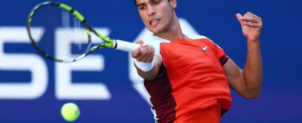 Карлос Алкарес се класира за третия кръг на US Open bet365