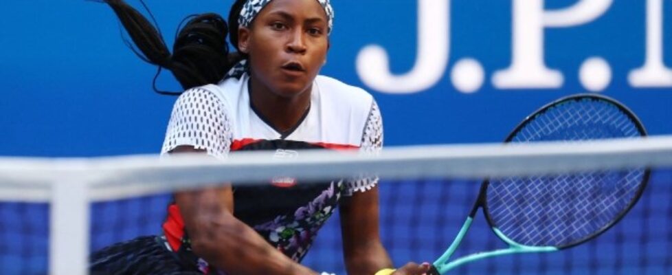 Коко Гоф се класира за 4-ия кръг на US Open bet365
