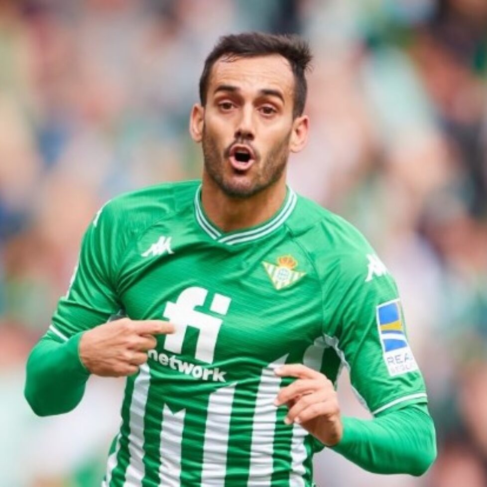 Нападателят на Бетис Хуанми e с тежка контузия bet365