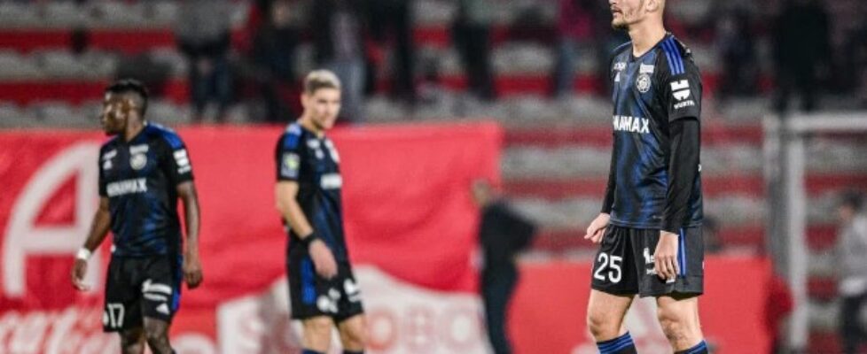 Аячо победи Страсбург с 4:2 bet365