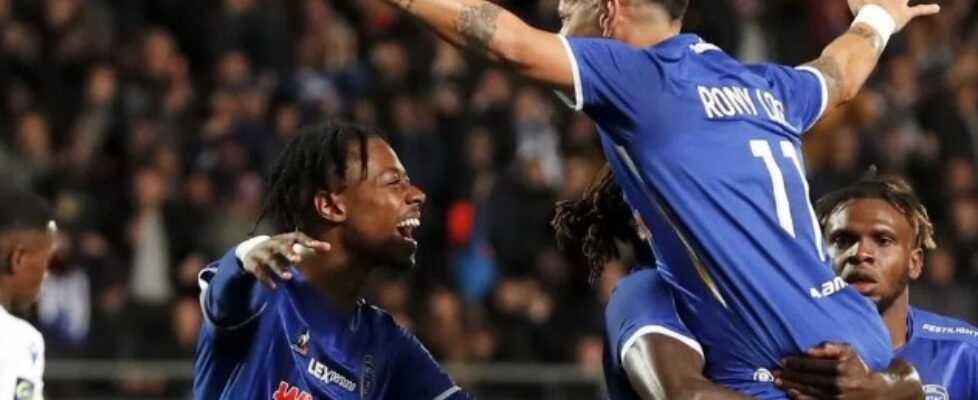 Троа и Оксер завършиха при резултат 1:1 bet365