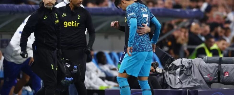 Нападателят на Тотнъм Хюн-Mин Сон претърпя операция на лицето bet365