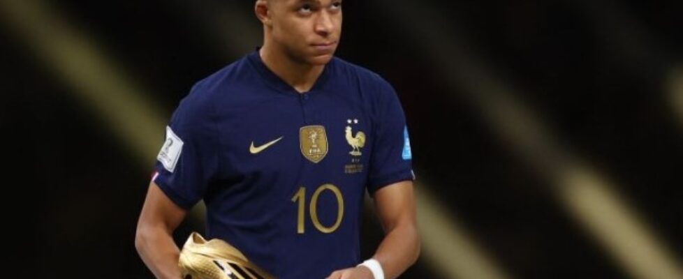 Килиан Мбапе спечели "Златната обувка" на Мондиал 2022 bet365
