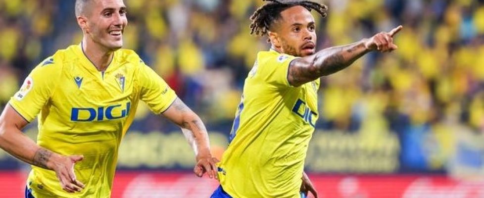 Кадис - Валядолид bet365