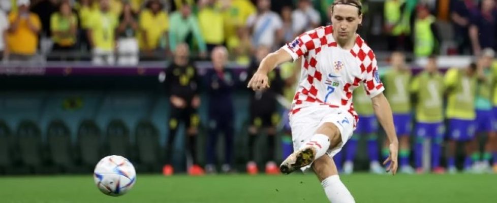 Ловро Маер bet365