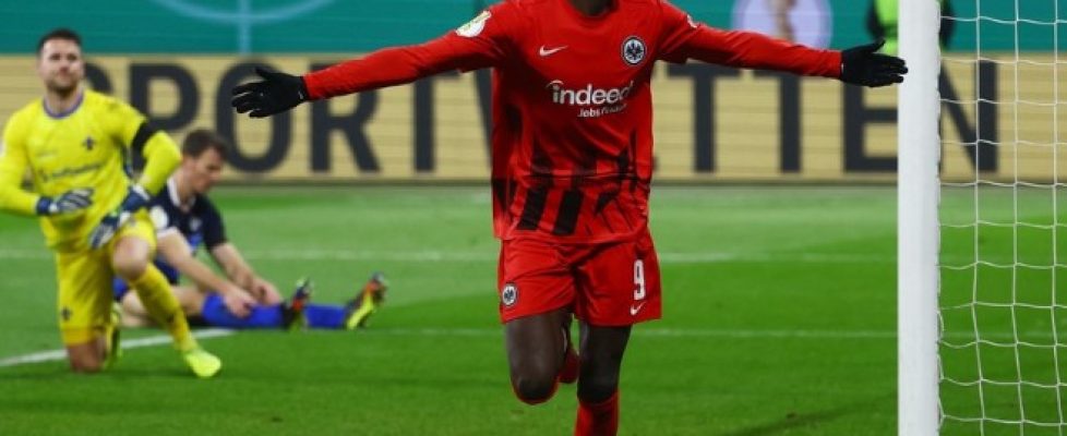Рандал Коло Муани bet365