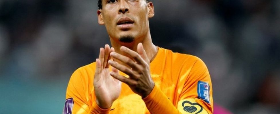 Върджил ван Дайк bet365
