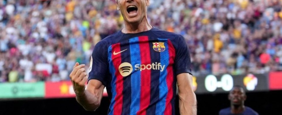 Роберт Левандовски bet365