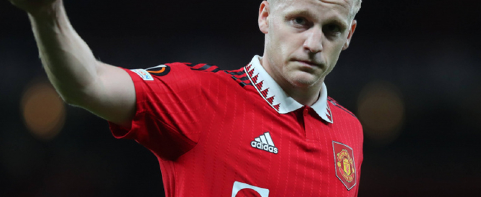 Дони ван де Беек bet365