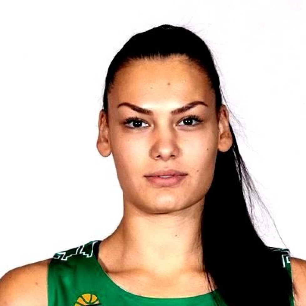 Александра Петрова bet365