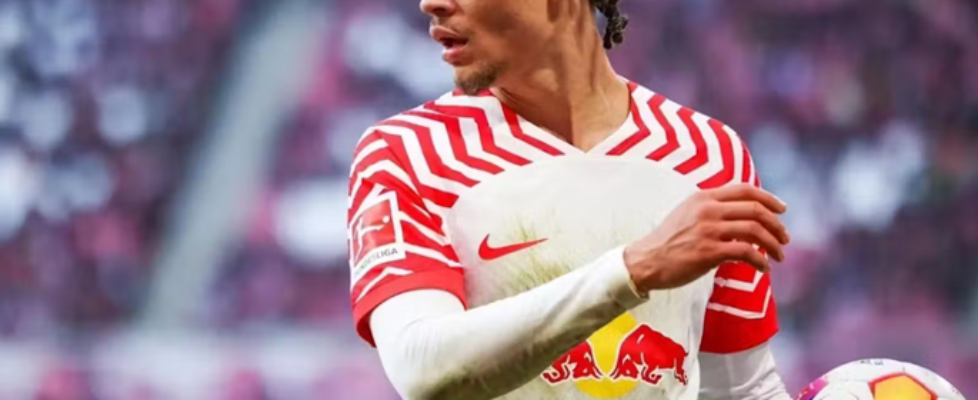 Чави Симонс bet365